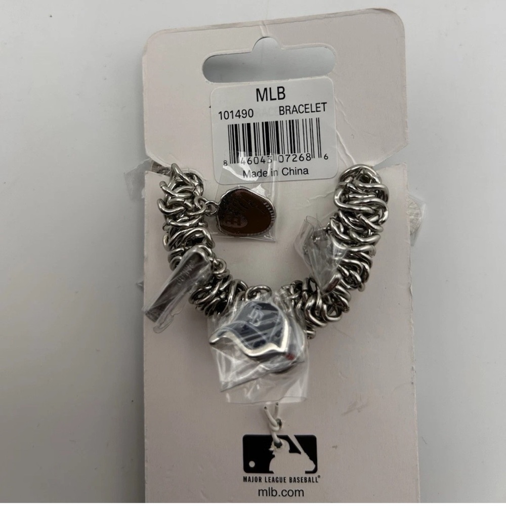 Game Time 101490 MLB Tampa Bay Rays Stretch Bracelet - Picture 5 of 8